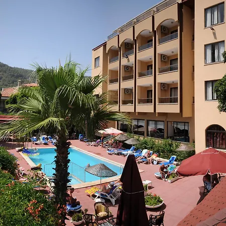 Siesta & Juniper 3* İçmeler