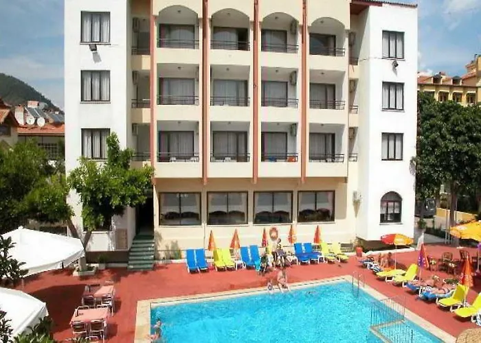Hotel Siesta & Juniper İçmeler